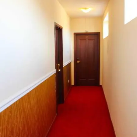Kosher Hotel Lev Or Bucharest