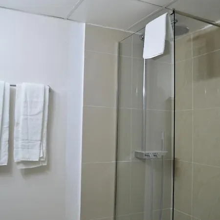Kosher Hotel Lev Or Bucharest