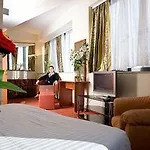 Kosher Hotel Lev Or Bucharest