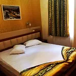 Kosher Hotel Lev Or Hotel Bucharest