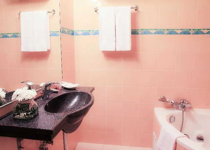 Otel Kosher Lev Or Bükreş